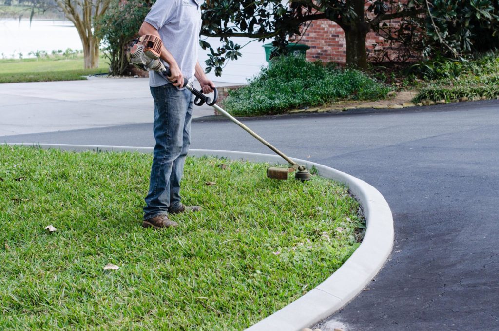 About Us Deltona FL Lawn Mowing Services